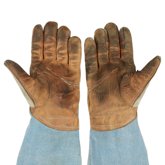 1975 Mario Andretti Signed US GP Race Gloves - Parnelli Jones Racing F1 Rustle Racewears